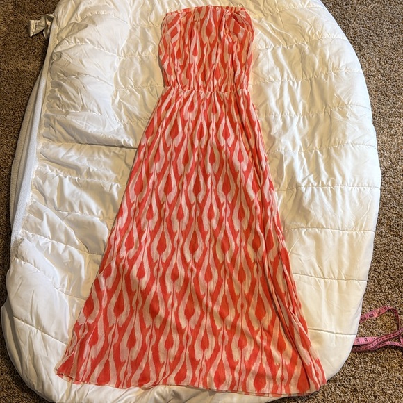 Sweet Pea Dresses & Skirts - Gorgeous Mesh Strapless Orange White Maxi Dress by Sweet Pea size Medium